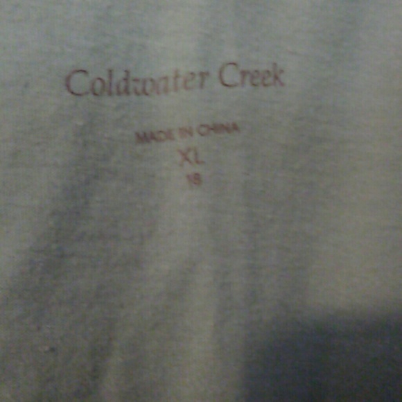 Sleeveless top - Picture 2 of 3